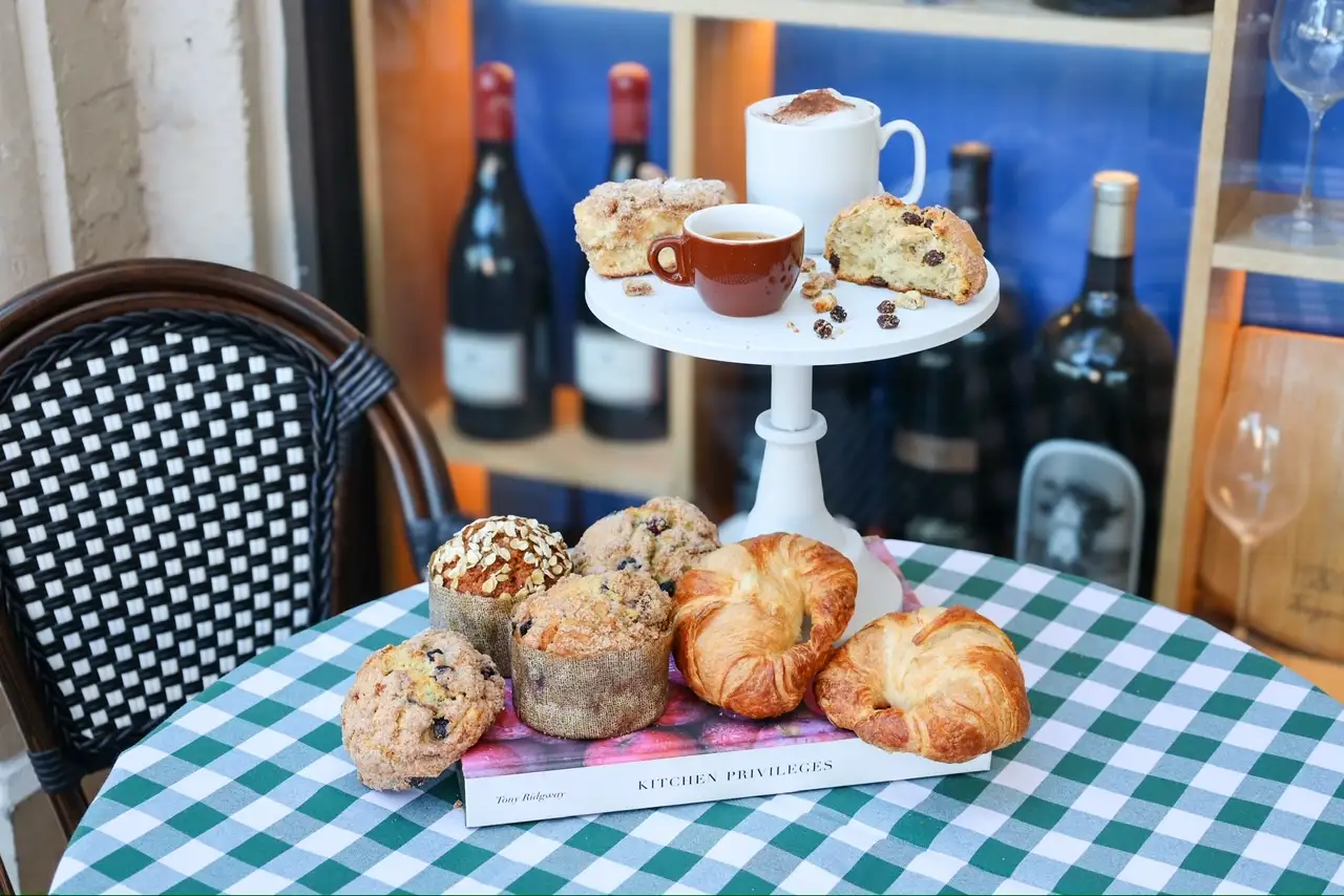 Pastry & Coffee